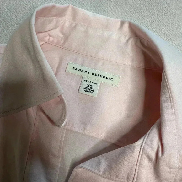 Banana Republic button up blouse - Picture 3 of 5